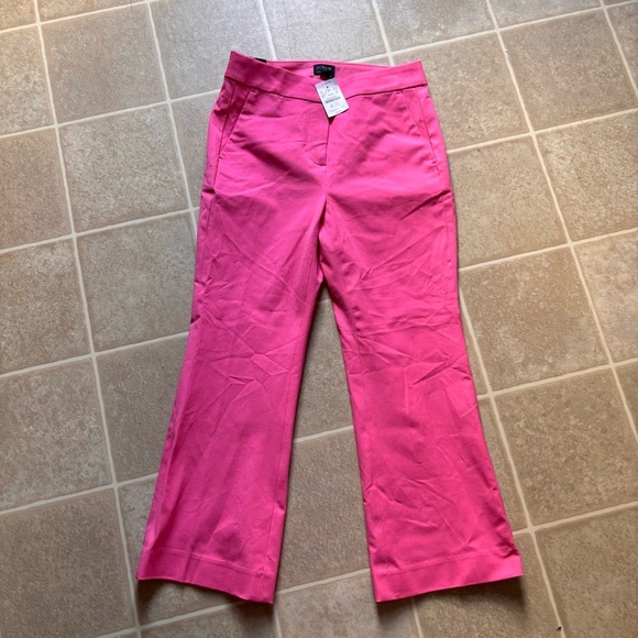 Casual Pink Cropped Flare Bottoms - Picture 3 of 5